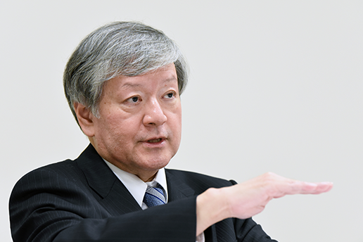 教授×学生 対談