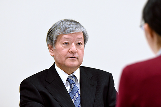教授×学生 対談