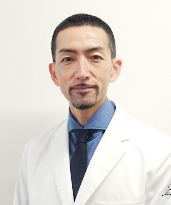 診療部長　山城 健二