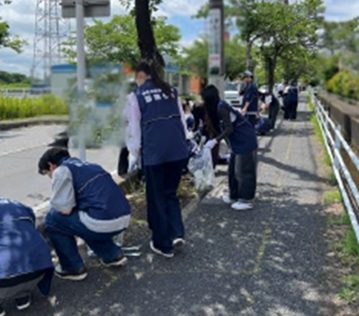 地域美化活動を行いました