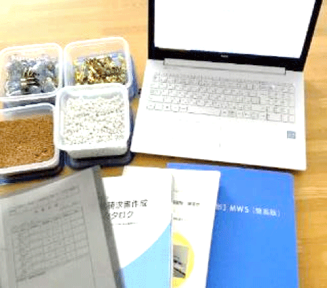 �ٶ�������